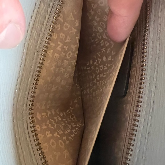 Kate Spade Cream Crossbody Bag - Picture 5 of 9